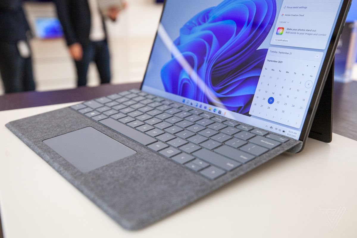 El nuevo teclado Surface Pro 8 es fantástico.