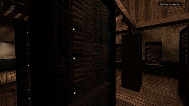 Ella es una magnate del porno en Internet, probablemente no le importe que la gente admire su estante.