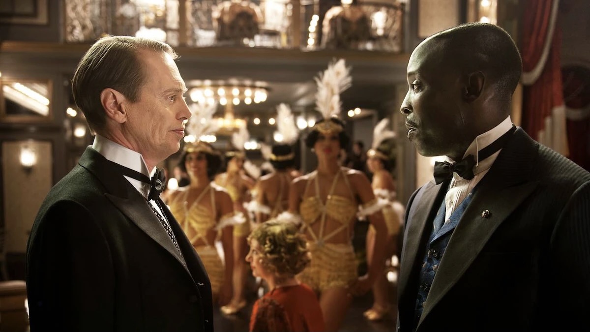 Steve Buscemi y Michael K Williams en Boardwalk Empire - espectáculos como anteojeras pico