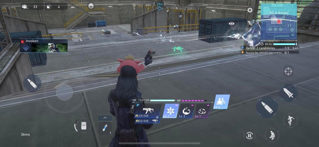 Al lanzar la Carta Señuelo justo al lado de un jugador enemigo, te permitirá eliminarlo fácilmente con su ayuda.