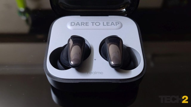 Realme Buds Air 3S Review Buds en caso