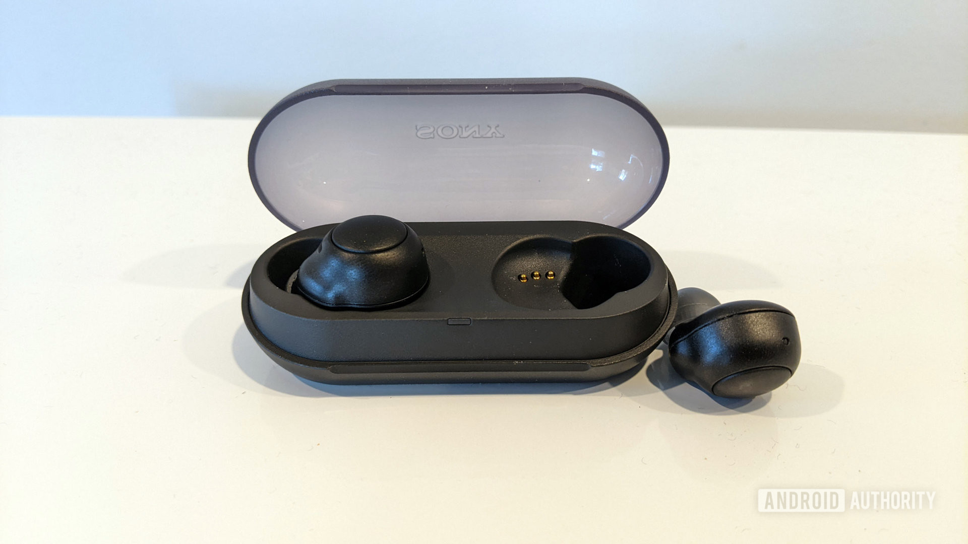 Auriculares Sony WF-C500 en la venta de Sony Black Friday